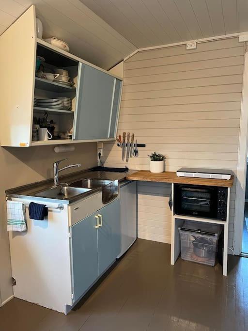 Idyllisk Minihus I Landlige Omgivelser - Med 5 Sengeplasser Og Parkering Åsen Dış mekan fotoğraf