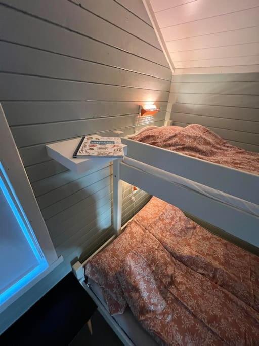 Idyllisk Minihus I Landlige Omgivelser - Med 5 Sengeplasser Og Parkering Åsen Dış mekan fotoğraf