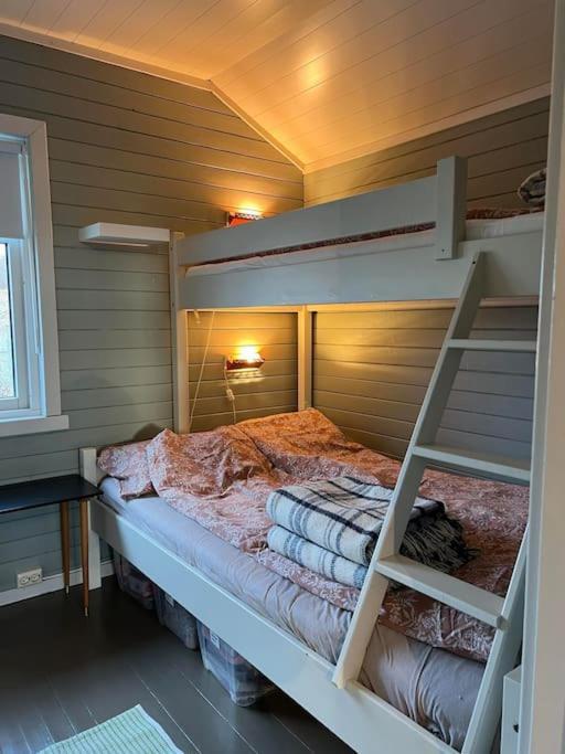 Idyllisk Minihus I Landlige Omgivelser - Med 5 Sengeplasser Og Parkering Åsen Dış mekan fotoğraf